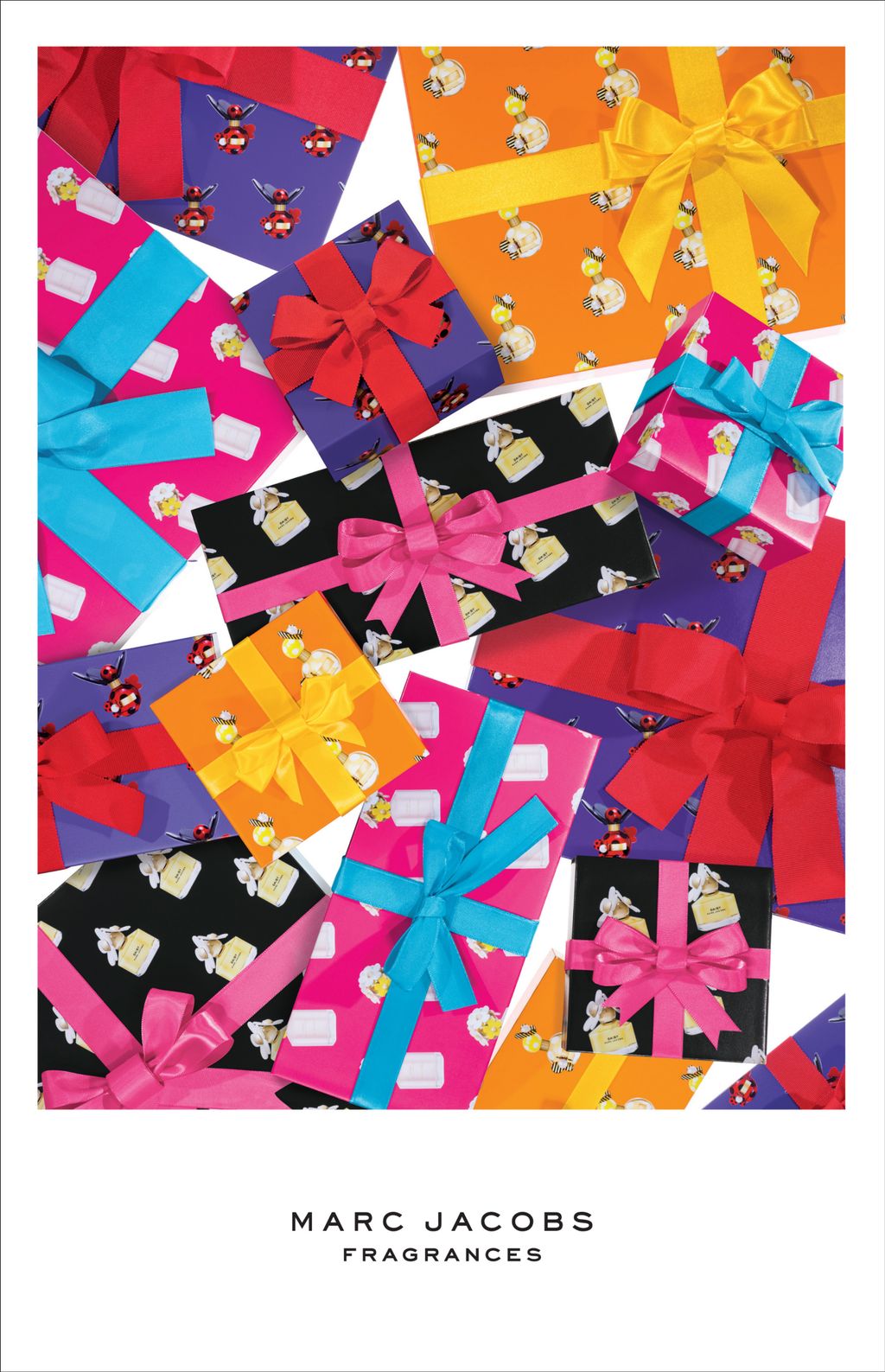 DAISY, DAISY EAU SO FRESH, DOT, HONEY | design and art direction of Holiday corporate retail  visual for global markets